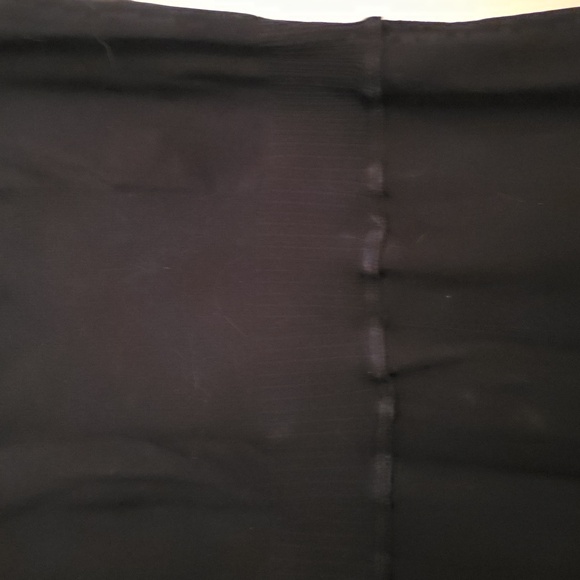 Black One Piece - Picture 4 of 4